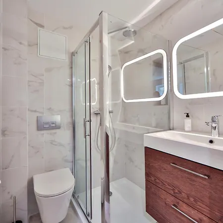 Blue Nights 49 * 파리