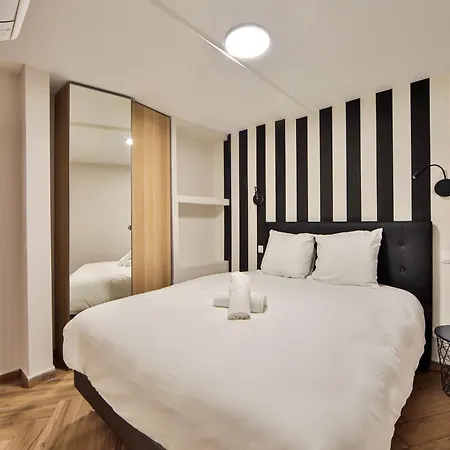 Blue Nights 49 아파트 *