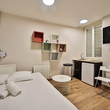 Blue Nights 49 아파트