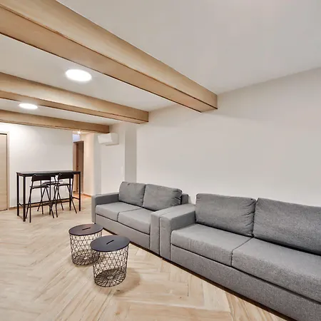 Blue Nights 49 아파트